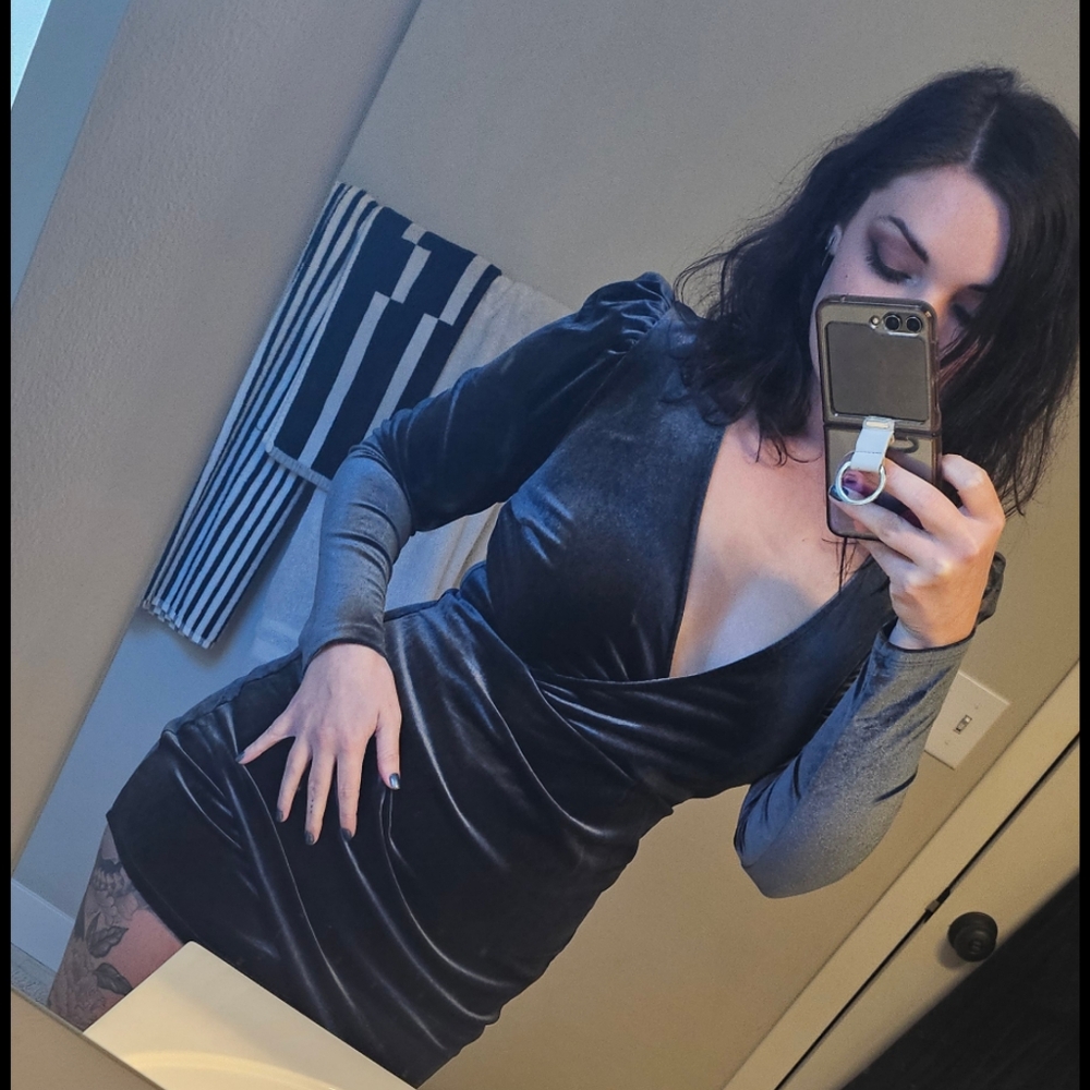 Velvet Long Sleeve Dress - Picture 2 of 5
